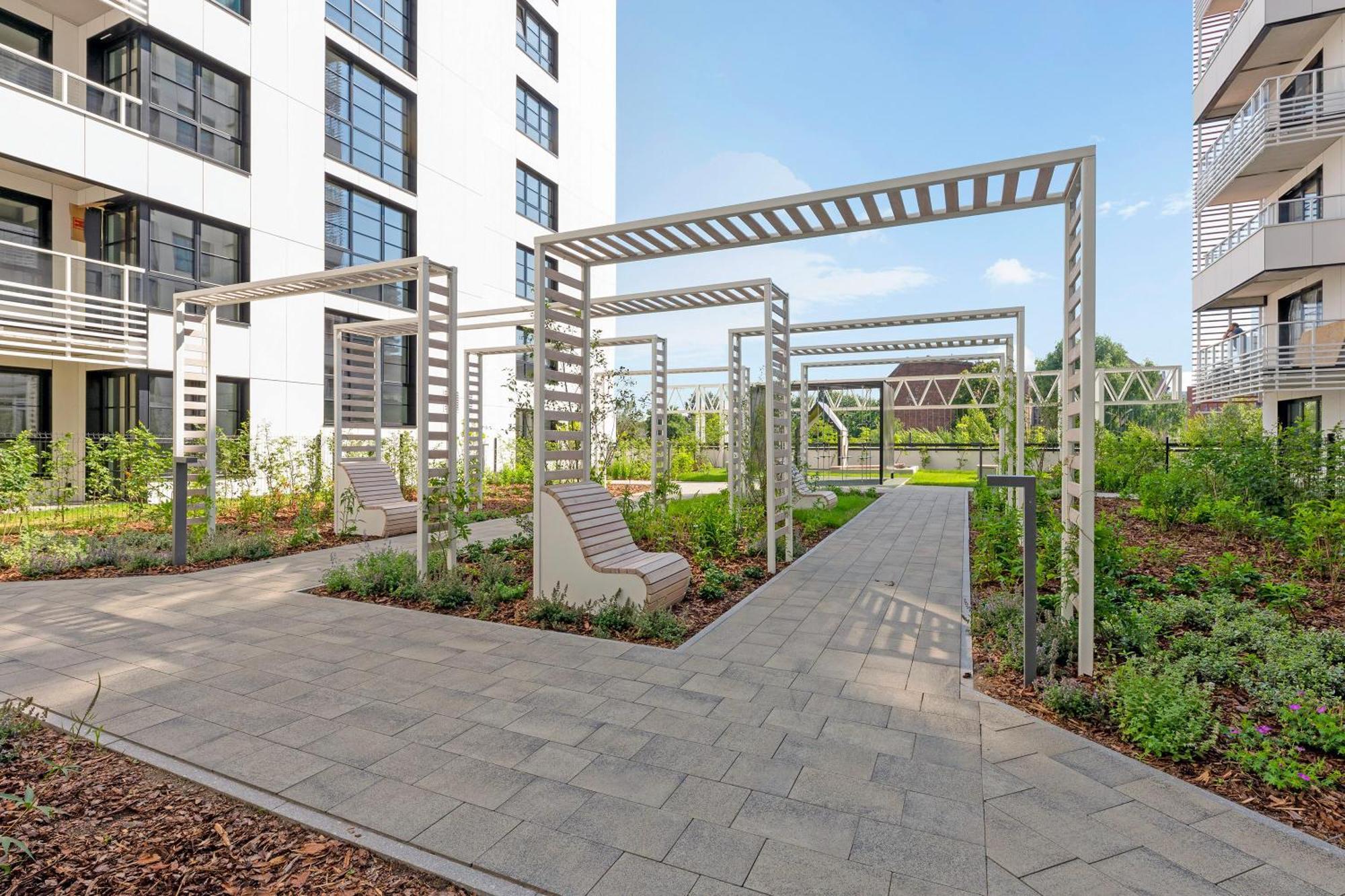 Doki Living & Foodhall By Downtown Gdańsk